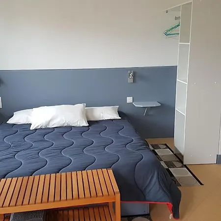 L'agrion Bleu Szálloda Saint-Martial-de-Valette